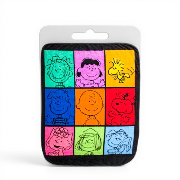 Coperta Peanuts Silver Buffalo pile multicolore personaggi